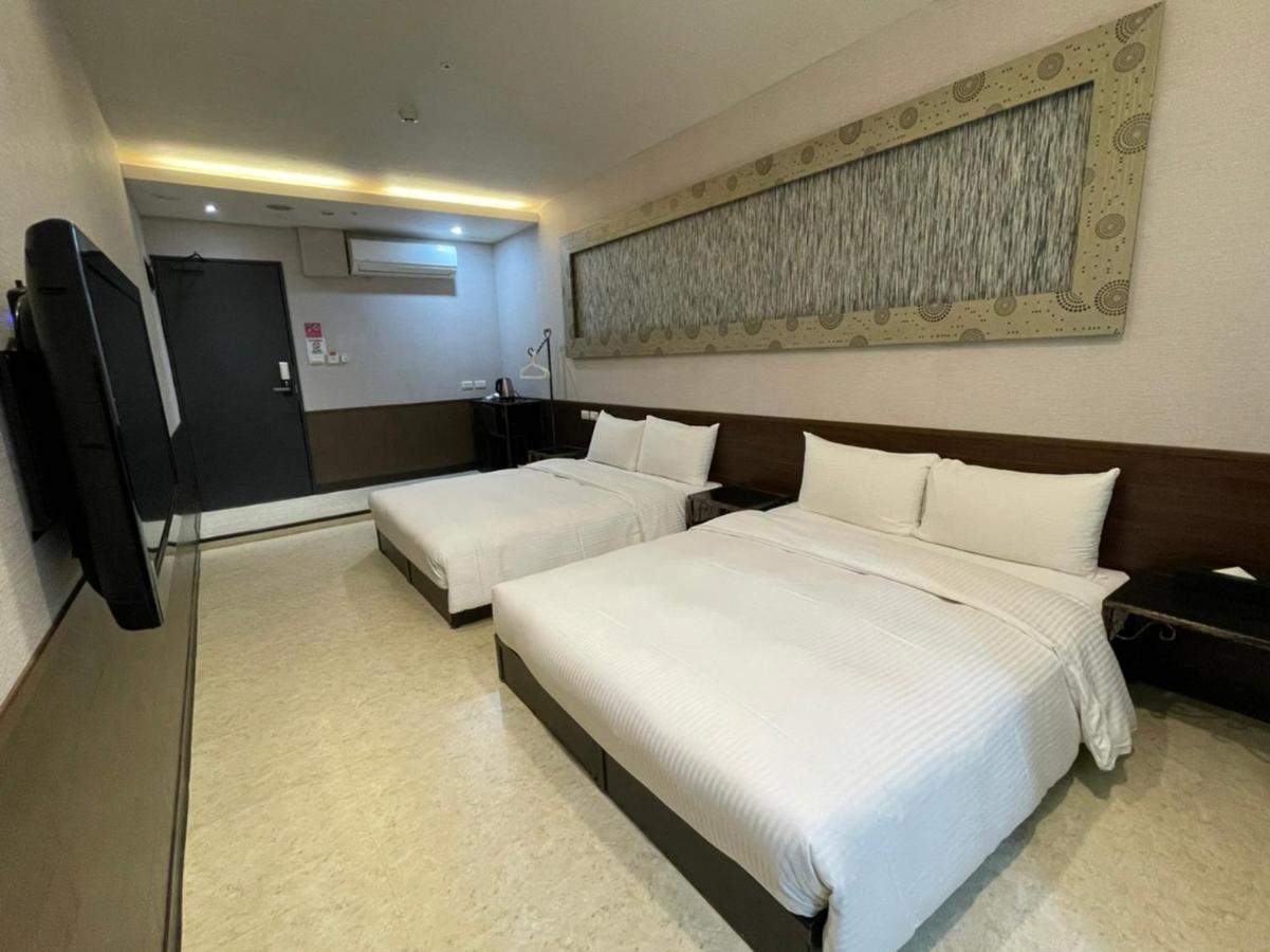 苓旅萬年-Lin Inn Wan Nian Taipei Exteriör bild